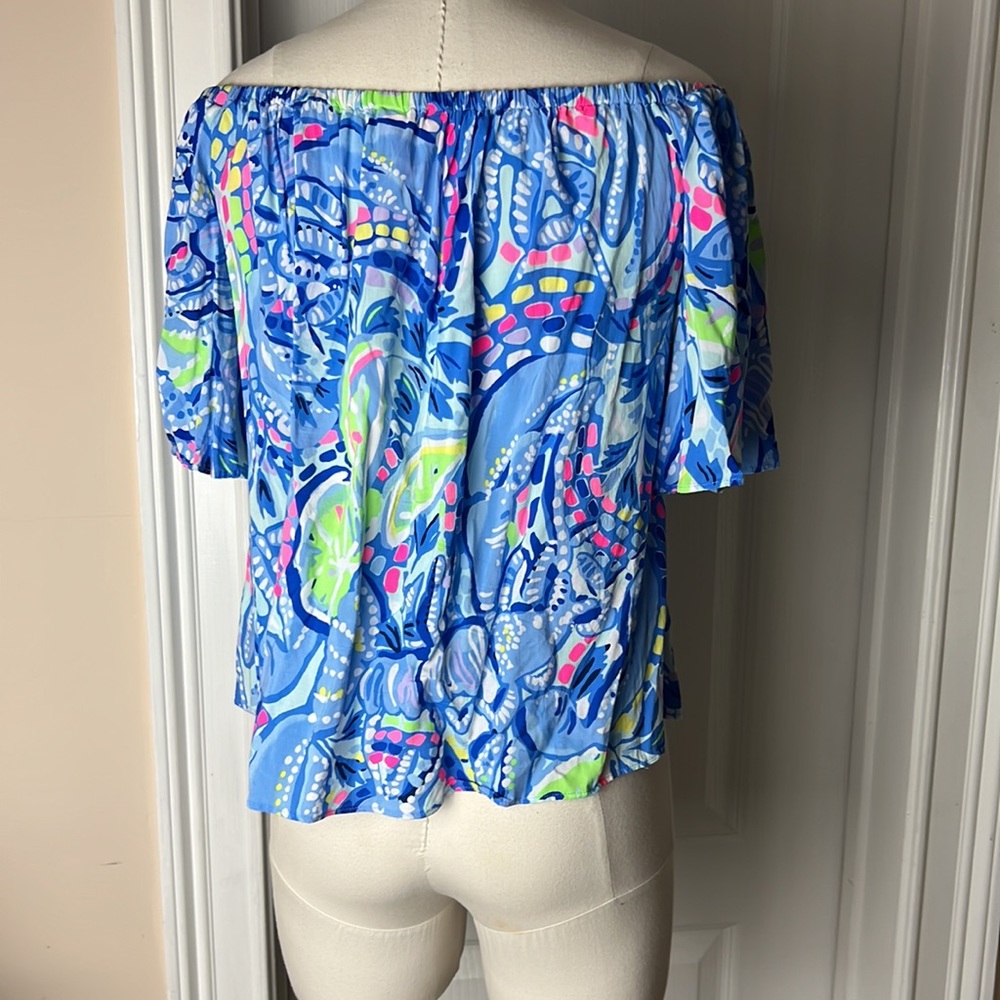 Lilly Pulitzer - Picture 4 of 9